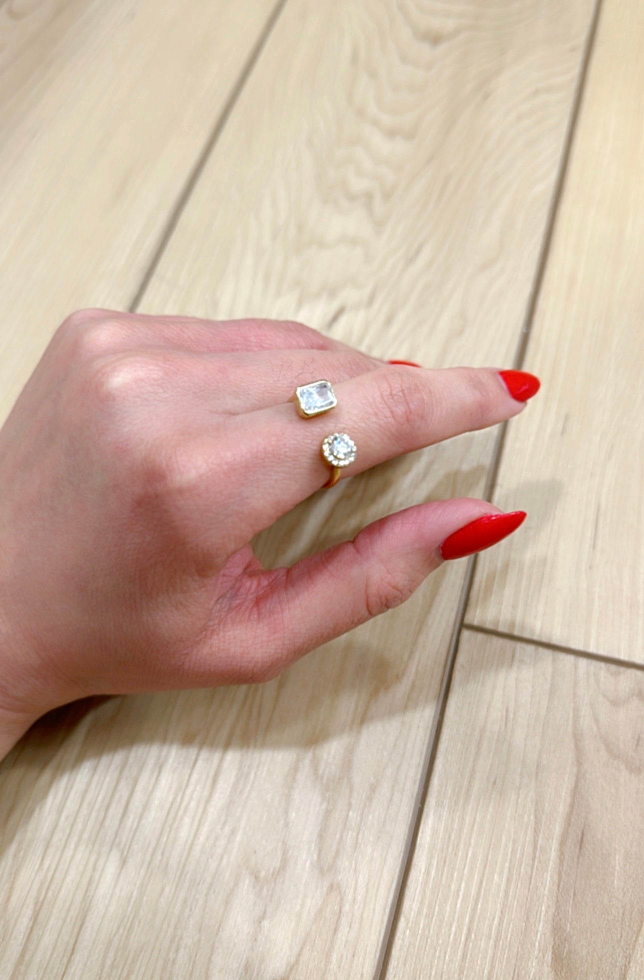 Loren Ring- Adjustable