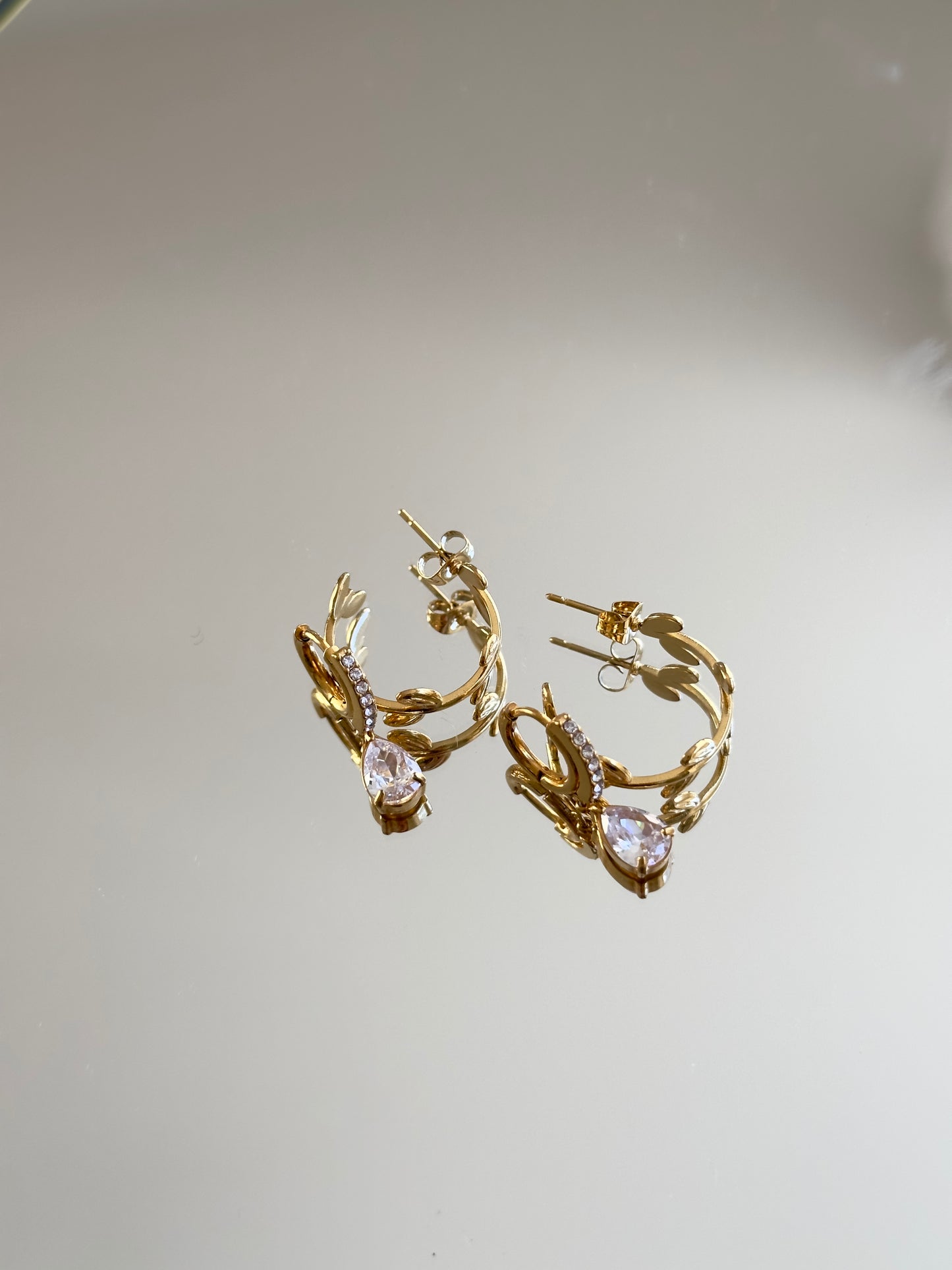 Cora Earrings Set