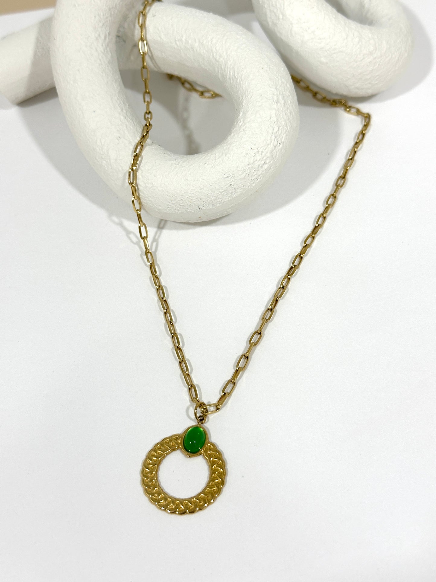 Vera Necklace